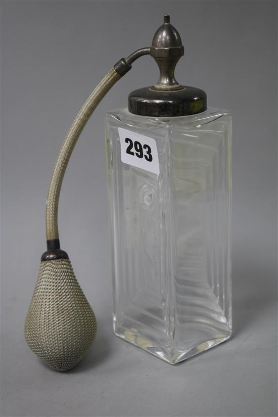 A Lalique atomiser